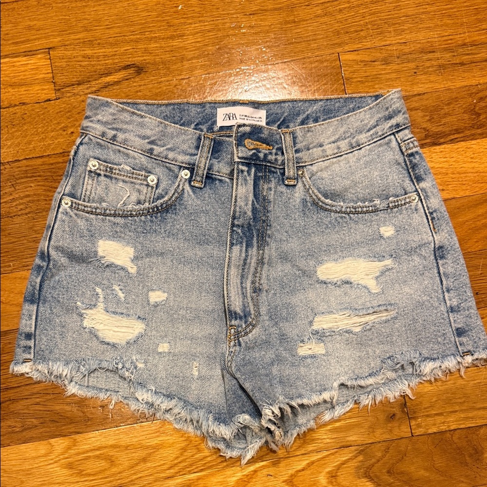 Zara Women's Light Blue Distressed Jean Shorts